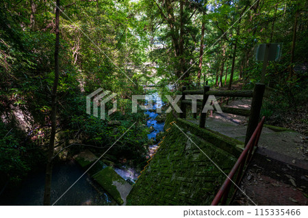 日本岡山縣真庭市詰訪洞美景 115335466