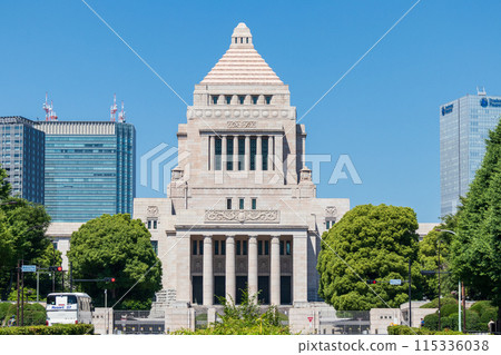"Tokyo" blue sky and the Diet Building "Tokyo" blue sky and the Diet Building 115336038