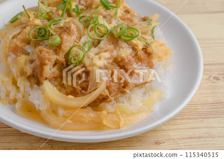 炸豬排飯 115340515