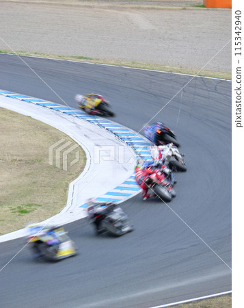 Spring Bike Race: Cornering Spring Bike Race: Cornering 115342940
