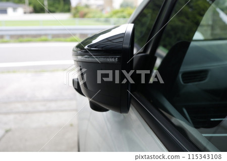 Folding car side mirror 115343108