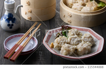 Chinese cuisine: Steamed shumai, hot and fresh Chinese cuisine: Steamed shumai, hot and fresh 115344888