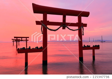 [佐賀郡] 日出時的王王神社水下鳥居 115347736