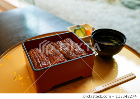 鰻魚(烤鰻魚) 鰻魚(烤鰻魚) 115348274