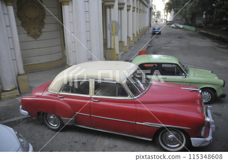 Cuba, Havana, vintage cars, old American cars Cuba, Havana, vintage cars, old American cars 115348608