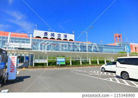 [Nagasaki Prefecture] Nagasaki Airport terminal on a clear day 115348900
