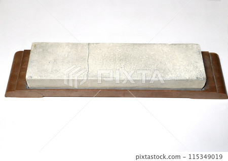 Cracked Grindstone Cracked Grindstone 115349019