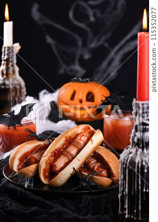 Bloody fingers Halloween hot dog 115352077