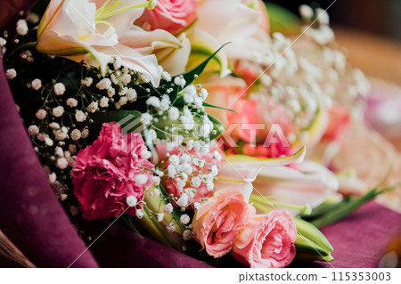 Bouquet 115353003