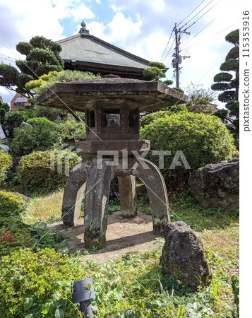 Landscape with stone lanterns 115353916