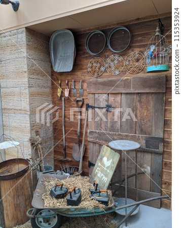 Old farm hut Old farm hut 115353924