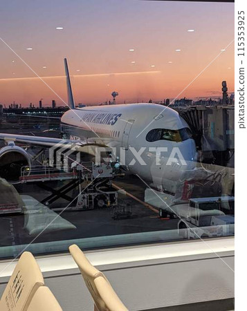 airplane airplane 115353925