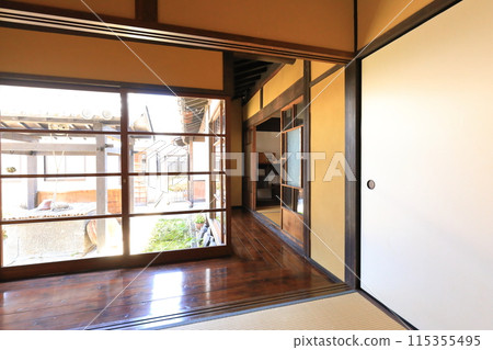 Japanese-style room of old private house Japanese-style room of old private house 115355495