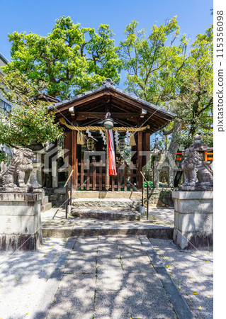 The worship hall of Kinkaku Hachimangu Shrine in Hirano Sakuragi-cho, Kita-ku, Kyoto City 115356098