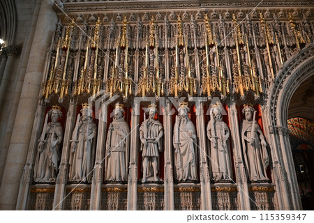 [England] York Minster 115359347