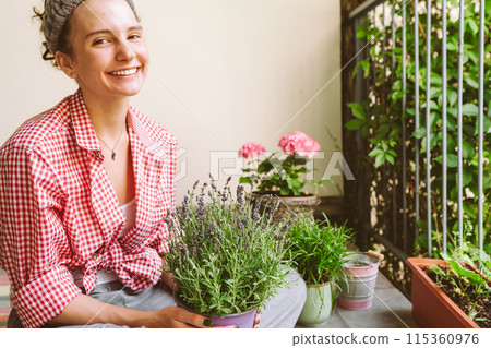 Hobbies gardening floriculture plant care 115360976