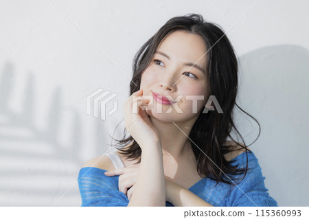 夏季護膚形象 115360993