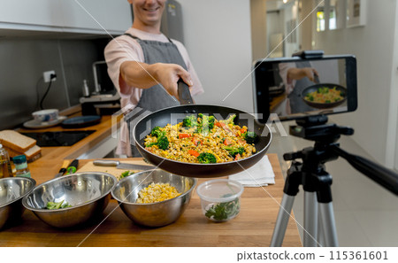 The chef is broadcasting live from workshop how to prepare a vegetarian food The chef is broadcasting live from workshop how to prepare a vegetarian food 115361601