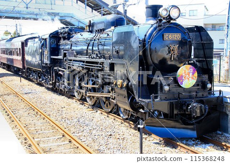 A powerful run on the Ryomo Line in spring... C6120 steam locomotive A powerful run on the Ryomo Line in spring... C6120 steam locomotive 115368248