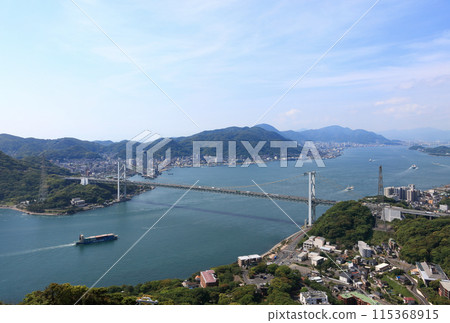從日野山公園看到的關門海峽兩岸全景(左邊是門司) 從日野山公園看到的關門海峽兩岸全景(左邊是門司) 115368915