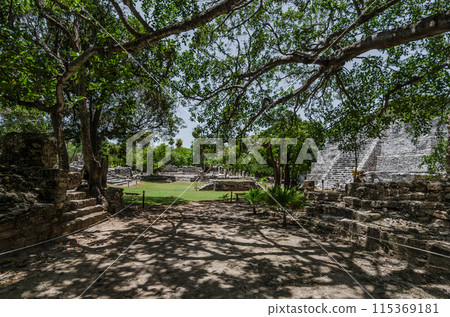building, mexico, pyramid 115369181