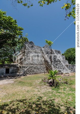 building, mexico, pyramid 115369220