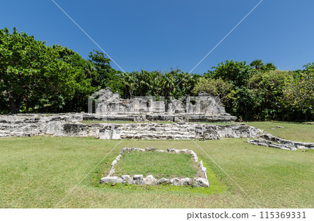 Ancient Ruins of El Rey in Cancun, Mexico Ancient Ruins of El Rey in Cancun, Mexico 115369331