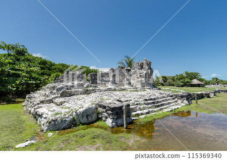 Ancient Ruins of El Rey in Cancun, Mexico Ancient Ruins of El Rey in Cancun, Mexico 115369340