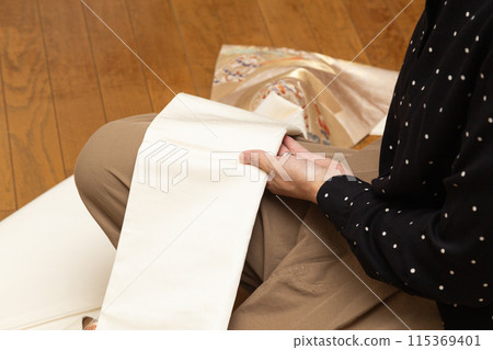 Kimono dressing 115369401