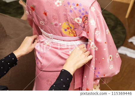 Children's kimono dressing 115369446