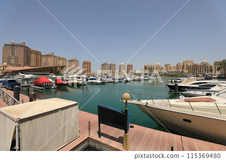 The Pearl, an artificial island in Doha, Qatar 115369480