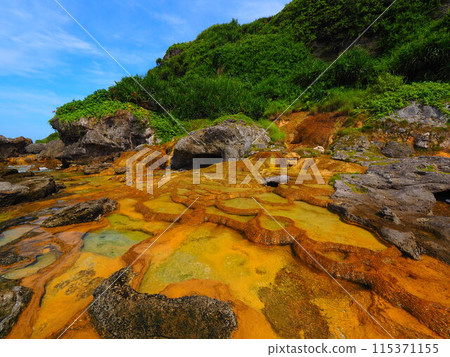 Miyako Island's natural monument, travertine terraces 115371155