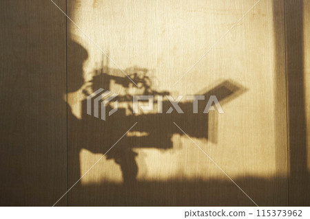 Cinematographer 115373962