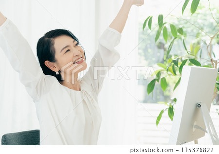 A growing middle-aged woman A growing middle-aged woman 115376822