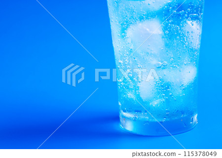 Glass of carbonated water Glass of carbonated water 115378049