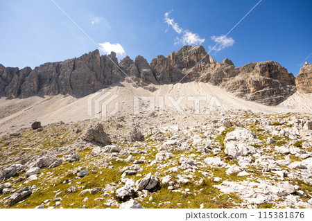 Rocky peak of Paternkofel in Sexten Dolomites mountain ridge Rocky peak of Paternkofel in Sexten Dolomites mountain ridge 115381876