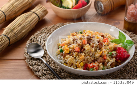 Shirasu and natto fried rice (a fried rice recipe that lets you enjoy the savory flavor of natto) Shirasu and natto fried rice (a fried rice recipe that lets you enjoy the savory flavor of natto) 115383049