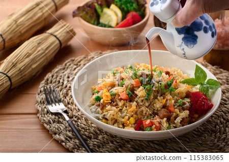 Shirasu納豆炒飯（可以享受納豆香氣的炒飯） 115383065