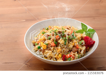 Shirasu納豆炒飯（可以享受納豆香氣的炒飯） 115383076