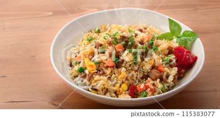 Shirasu納豆炒飯（可以享受納豆香氣的炒飯） 115383077