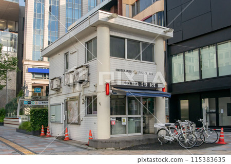 Akasaka Police Station Omotesando Police Box, Kita-Aoyama, Minato-ku, Tokyo 115383635