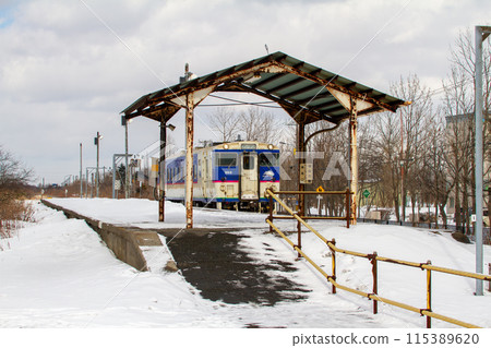 Yufutsu Station Yufutsu Station 115389620