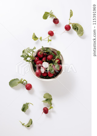 Fresh and fresh with a white bowl 115391969