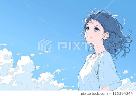 一個女孩看著夏日的天空，夢想著未來 115394344