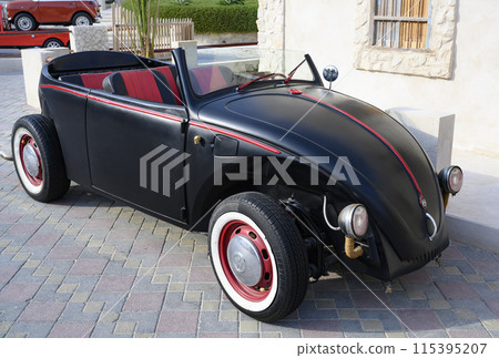 An open German retro sport car from the 30s of the 20th century 115395207
