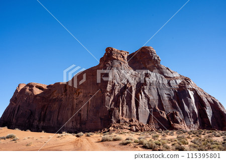The magnificent scenery of Monument Valley, Arizona 115395801