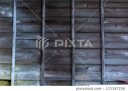 Empty house abandoned house 115397256
