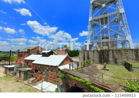 [Kumamoto Prefecture] The second shaft tower of the Manda Pit of the Mitsui Miike Coal Mine on a clear day (Meiji Industrial Revolution Heritage Sites of Japan) 115409913