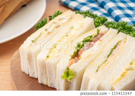 美味的混合三明治 美味的混合三明治 115411547
