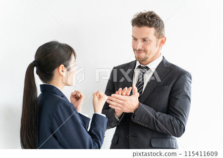 掌聲英語會話，英語老師，老師和女高中生，初中生 115411609